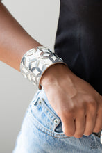 Load image into Gallery viewer, Garden Fiesta- White Bracelet- Paparazzi Accessories
